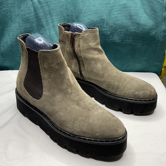 LAMICA LUGSOLE ANKLE BOOTIE - Picture 4 of 15